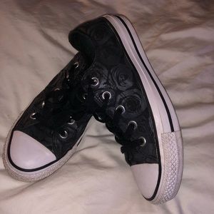 Converse Chuck Taylor Shoes - Rose Print